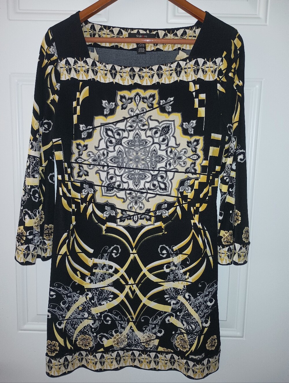 Style&Co Women's Printed Blouse/Dress. Cute With Leggings.